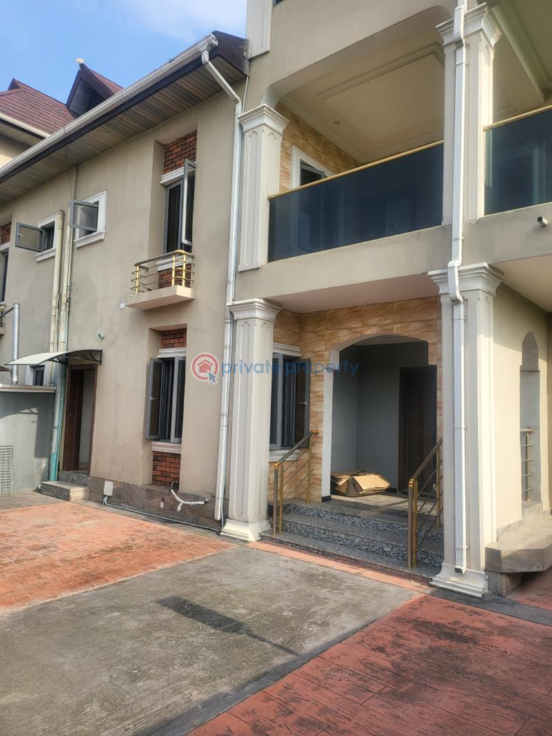 2 bedroom Block Of Flats For Rent Ojojo Estate, Kode Street, Mende Maryland Lagos - 15