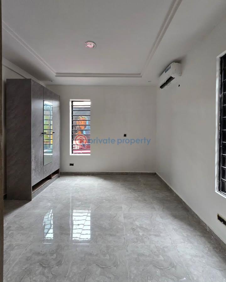 2 bedroom Block Of Flats For Sale Ikate Elegushi Lekki Lagos - 6