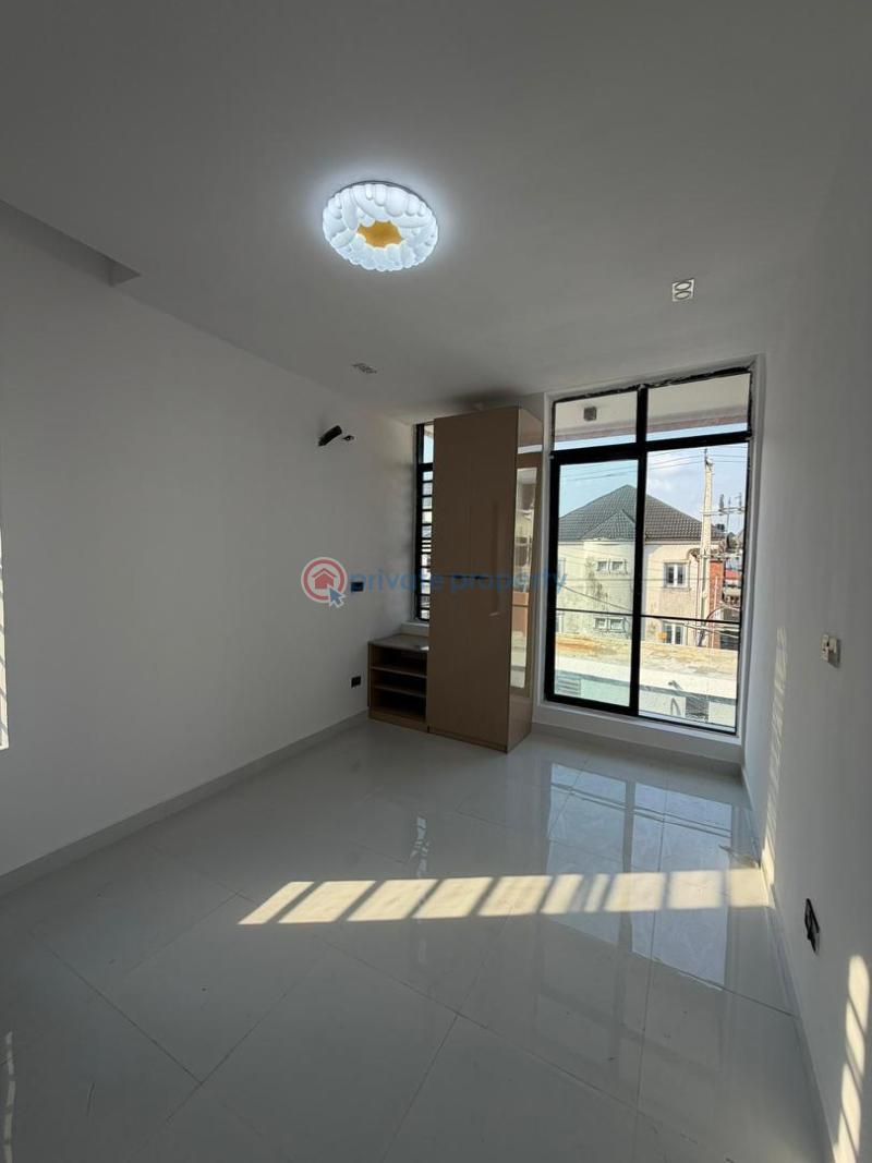 2 bedroom Flat & Apartment For Sale Ologolo Lekki Lagos - 6