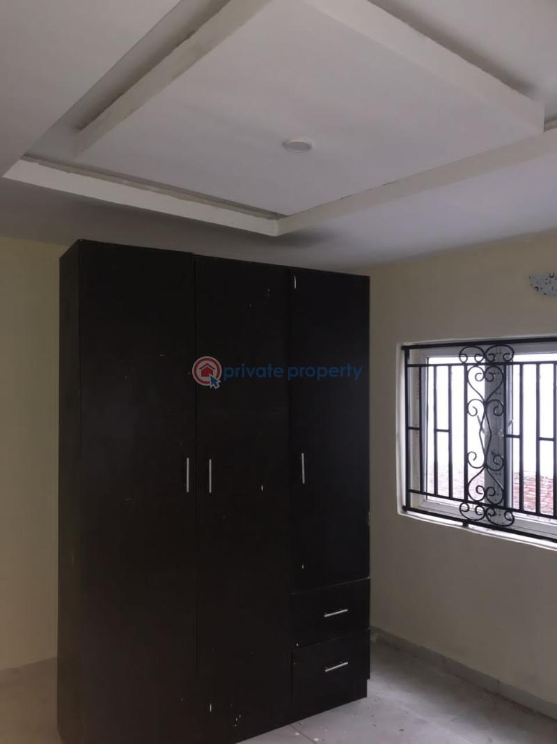 2 bedroom Block Of Flats For Rent Adebisi Layout, Apata Apata Ibadan Oyo - 2