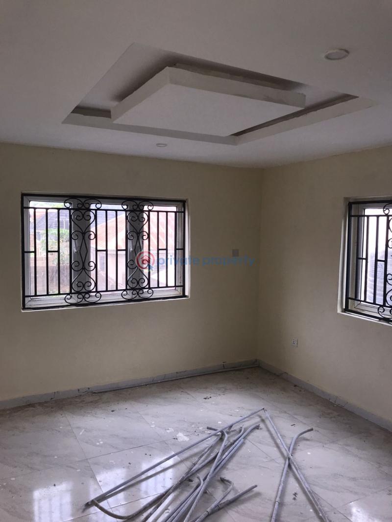 2 bedroom Block Of Flats For Rent Adebisi Layout, Apata Apata Ibadan Oyo - 4