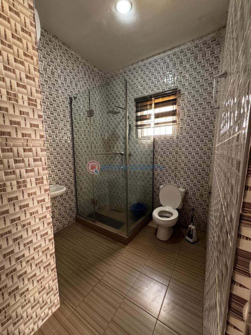 2 bedroom Block Of Flats For Rent Jahi Abuja Phase 2  - 4