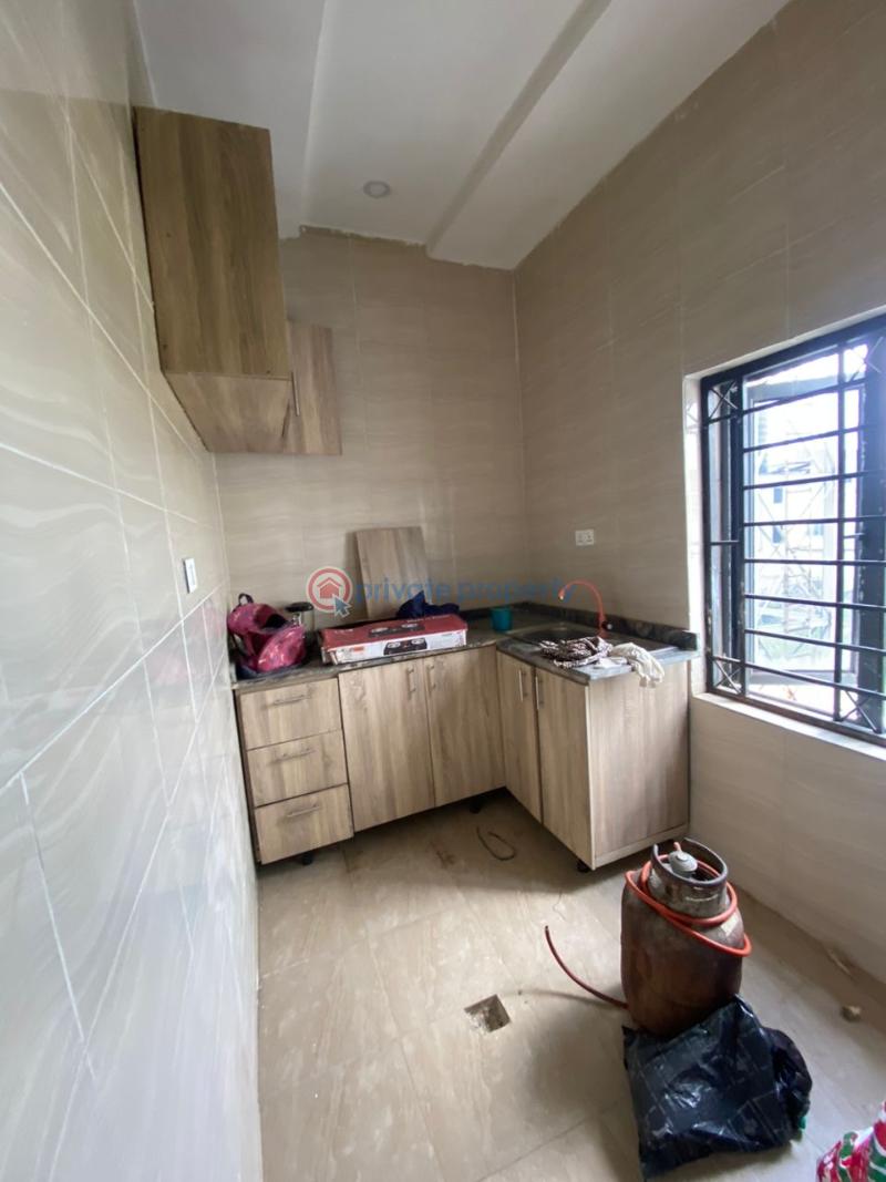 2 bedroom Block Of Flats For Rent Lugbe Abuja Phase 4  - 2
