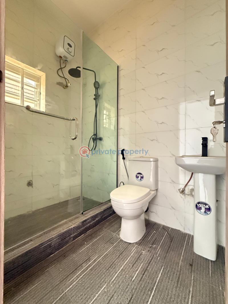 2 bedroom Semi detached Bungalow For Sale Airforce Estate Akobo Ibadan Oyo - 6