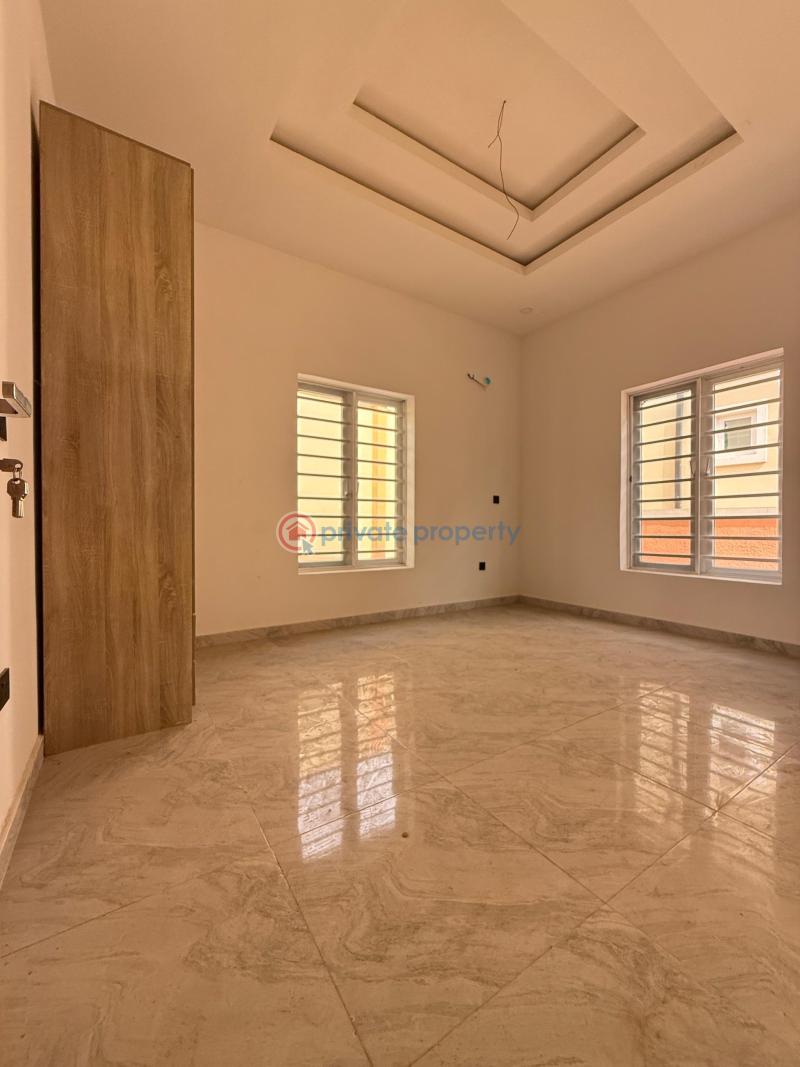 2 bedroom Semi detached Bungalow For Sale Airforce Estate Akobo Ibadan Oyo - 7