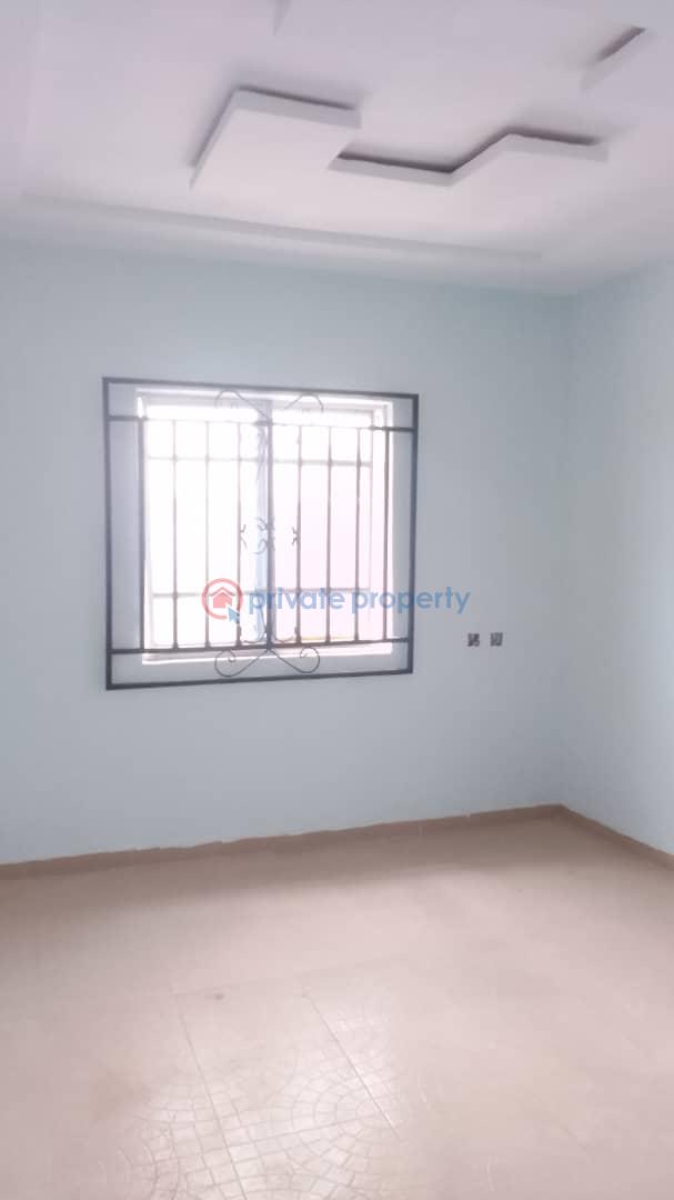 2 bedroom Block Of Flats For Rent Elenusoso, Jericho Extension Ibadan Oyo - 1