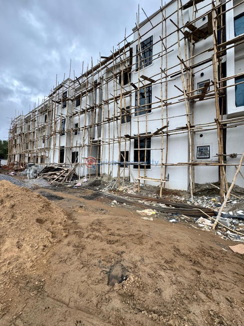 3 bedroom Flat & Apartment For Sale Gaduwa Abuja Phase 2 