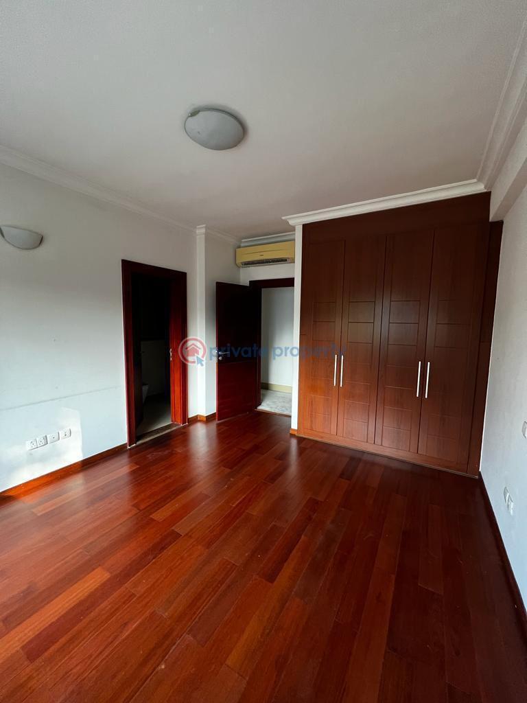 3 bedroom Block Of Flats For Rent Ikoyi Lagos - 1