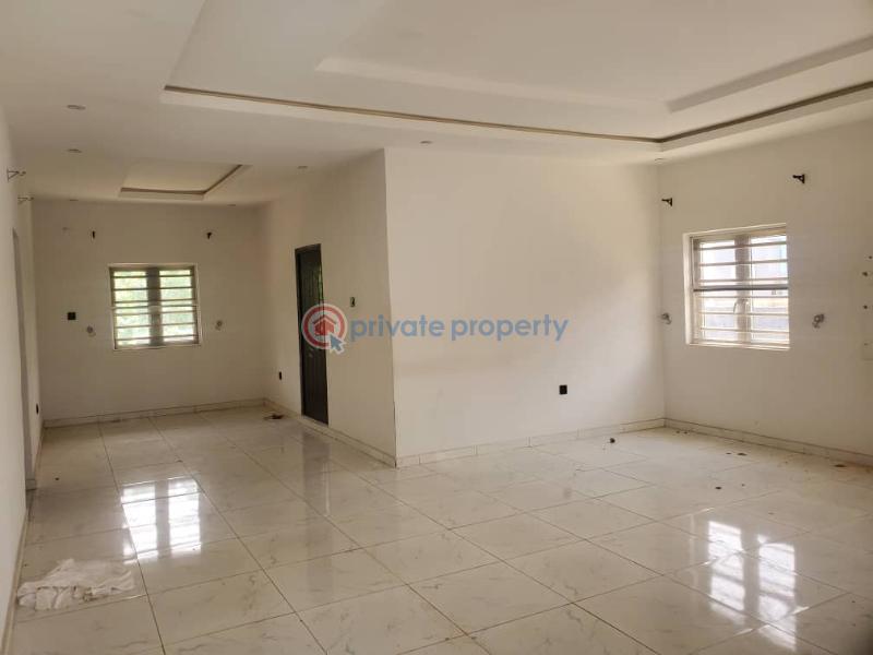 3 bedroom Bungalow For Rent Oke Ilewo. Oke Mosan Abeokuta Ogun - 11