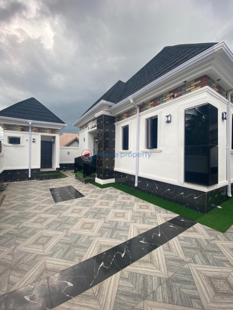 Tastefully built 3 bedroom bungalow in owerri - 3 3 bedroom Detached Bungalow For Sale Umuguma After World Bank Last Roundabout, Owerri. Owerri Imo - 3