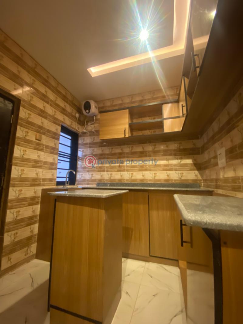 Tastefully built 3 bedroom bungalow in owerri - 16 3 bedroom Detached Bungalow For Sale Umuguma After World Bank Last Roundabout, Owerri. Owerri Imo - 16