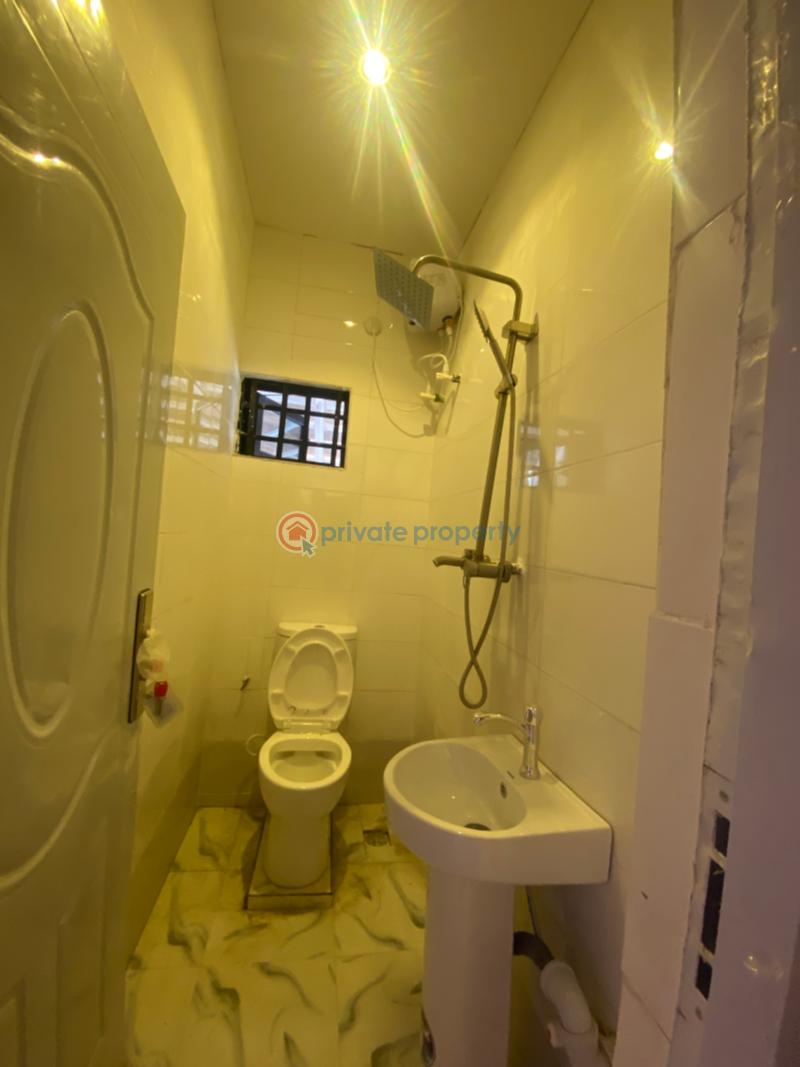 Tastefully built 3 bedroom bungalow in owerri - 17 3 bedroom Detached Bungalow For Sale Umuguma After World Bank Last Roundabout, Owerri. Owerri Imo - 17