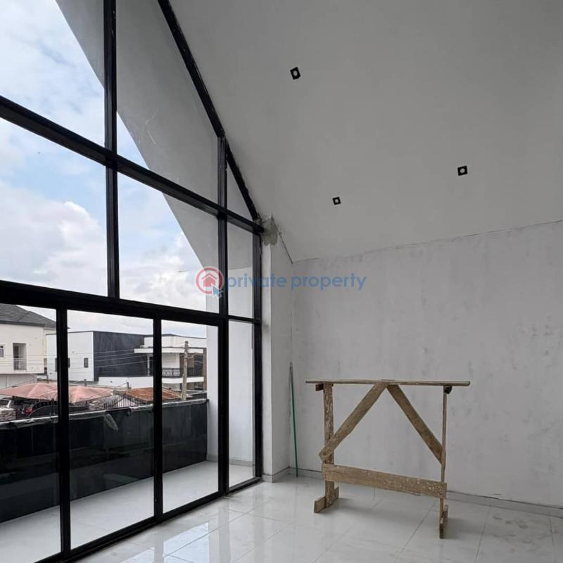 3 bedroom Detached Duplex For Sale Kolapo Ishola Gra, Akobo Ibadan Oyo - 4