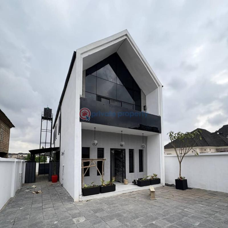 3 bedroom Detached Duplex For Sale Kolapo Ishola Gra, Akobo Ibadan Oyo - 2