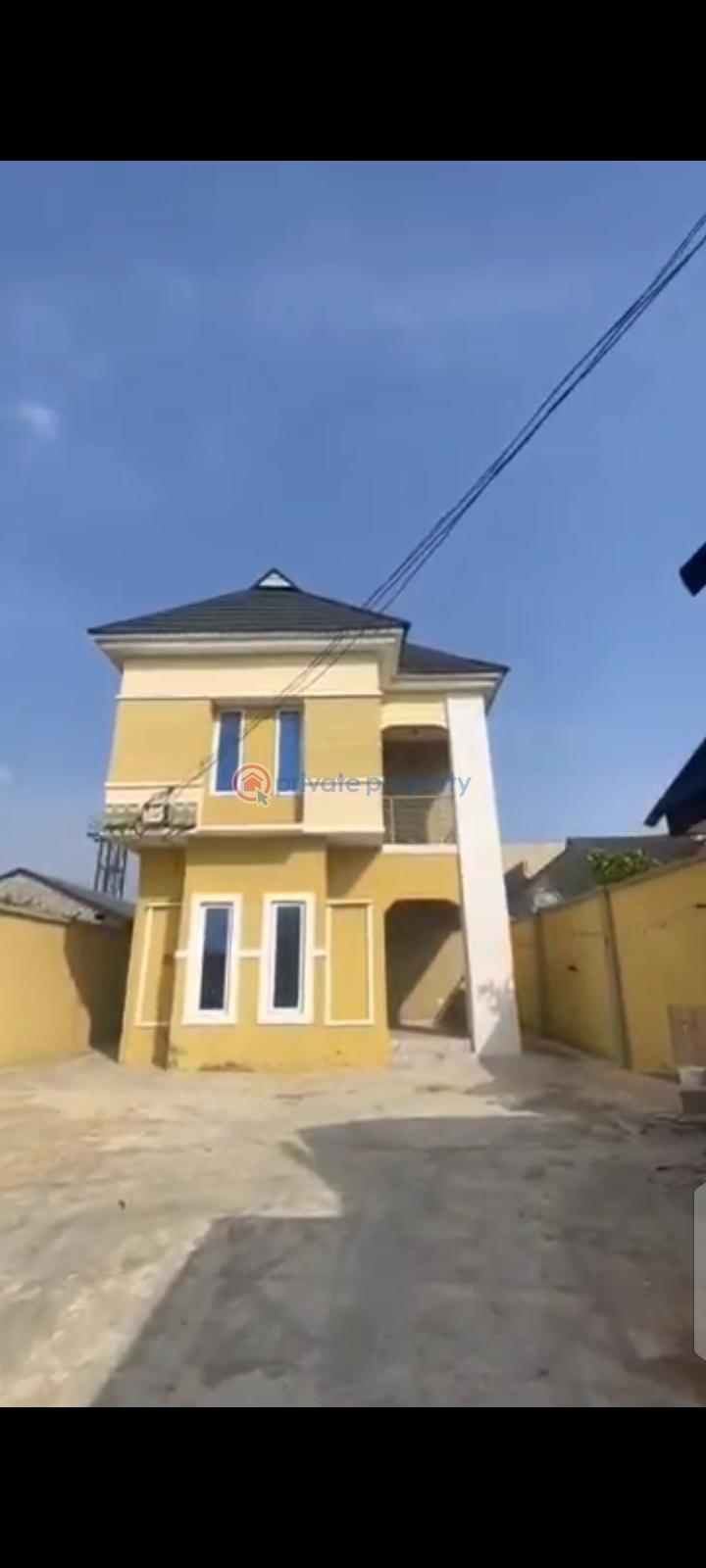 3 bedroom Flat & Apartment For Rent Valleyview Estate Ebute Ikorodu Lagos - 0