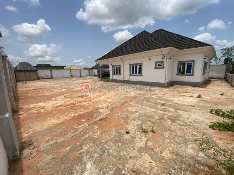 3 bedroom Bungalow For Sale Obada . Abeokuta Ogun