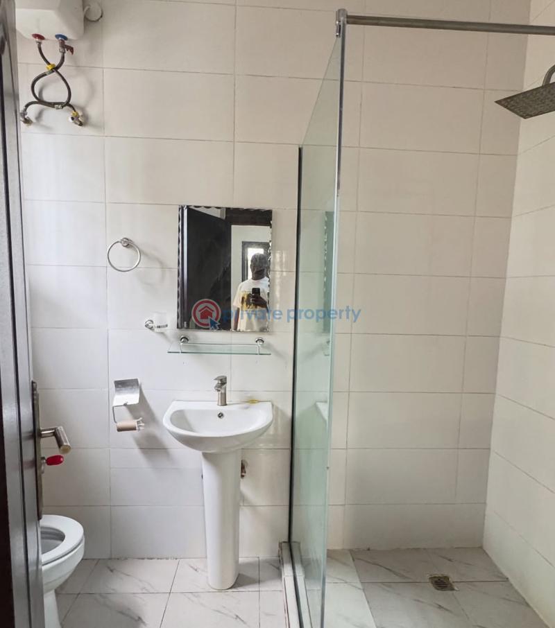 3 bedroom Mini Flat For Rent Jahi Abuja Phase 2  - 5