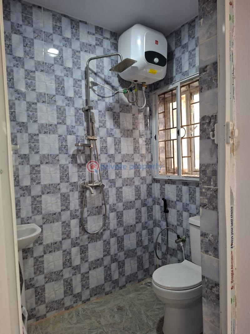 3 bedroom Block Of Flats For Rent Johnson Awe Area Sharpcorner Oluyole Oluyole Estate Ibadan Oyo - 3