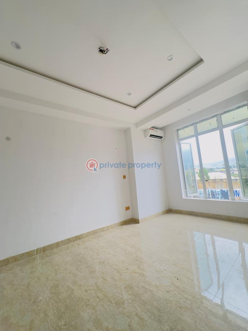 3 bedroom Flat & Apartment For Sale Aerodrome Gra Samonda Ibadan Oyo - 4