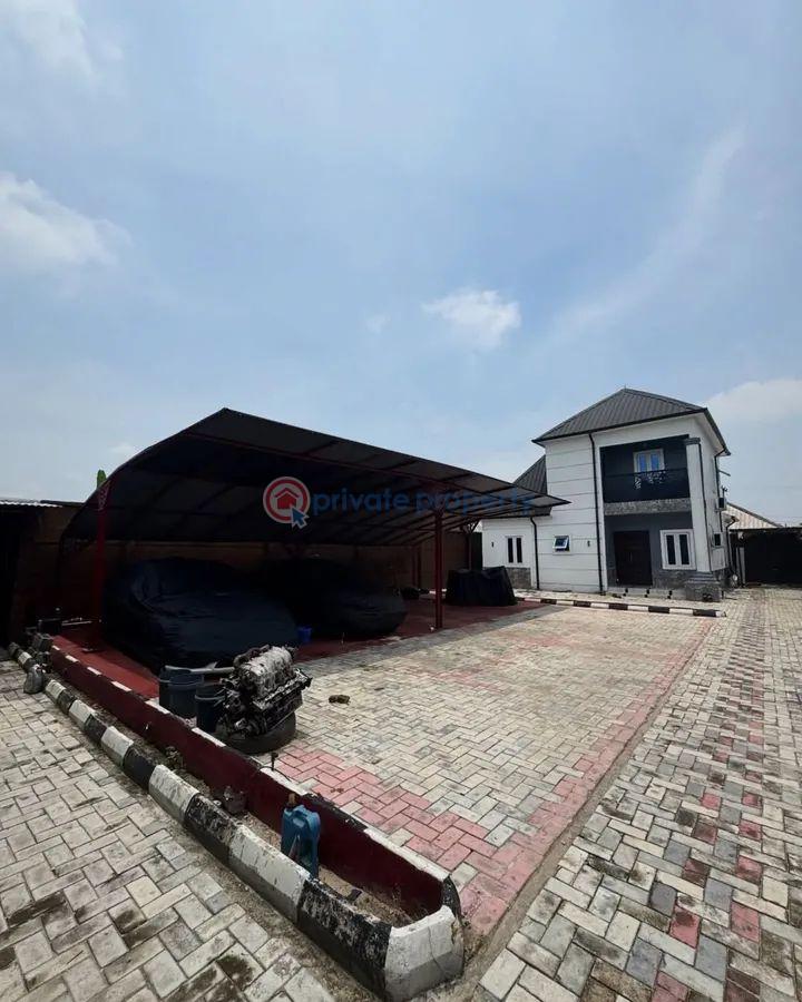 4 bedroom Detached Duplex For Sale Eneka Rumuodara Link Road Port Harcourt Port Harcourt Rivers - 1