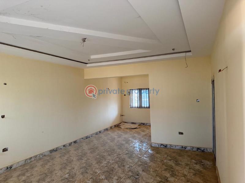 3 bedroom Block Of Flats For Sale Jahi Abuja Phase 2  - 1