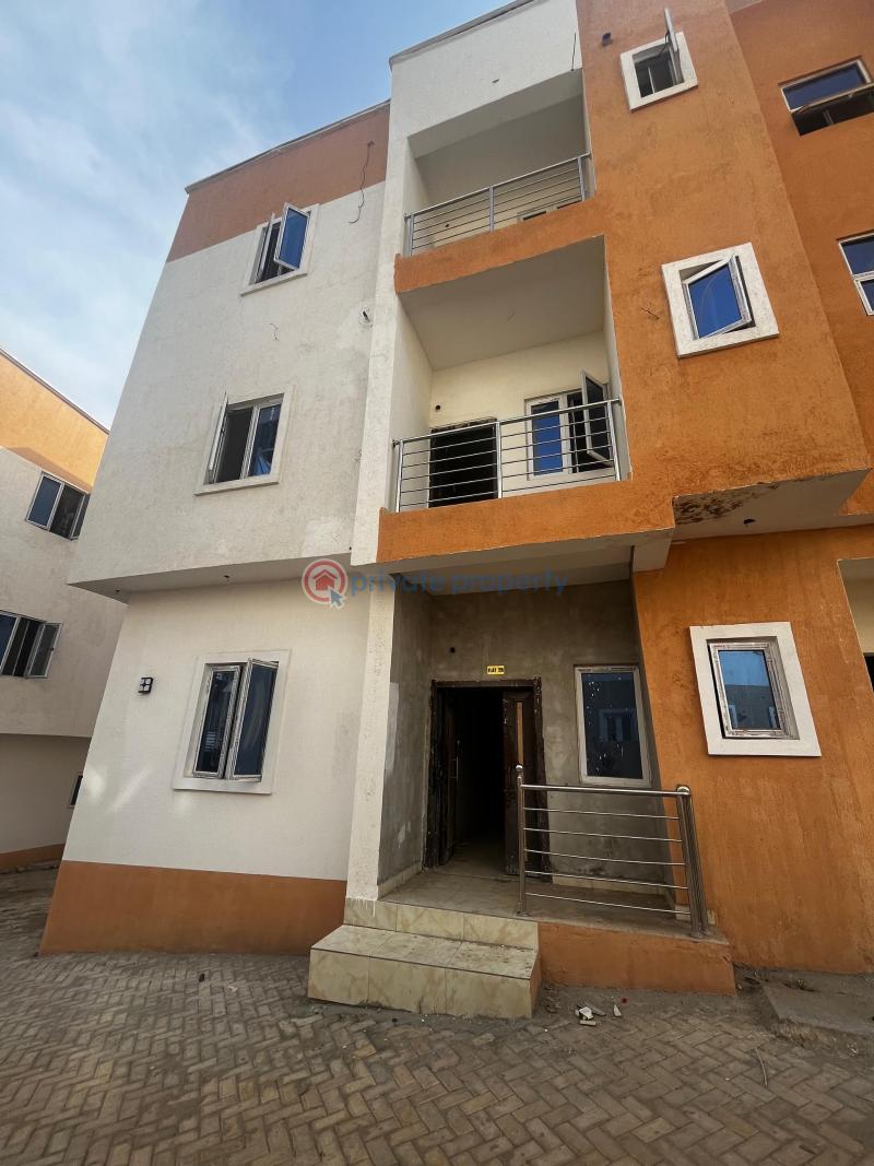 3 bedroom Block Of Flats For Sale Durumi Abuja Phase 2  - 23