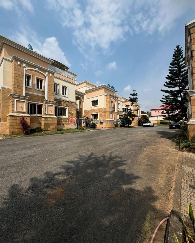3 bedroom Terraced Duplex For Rent Maitama Abuja Phase 1  - 0