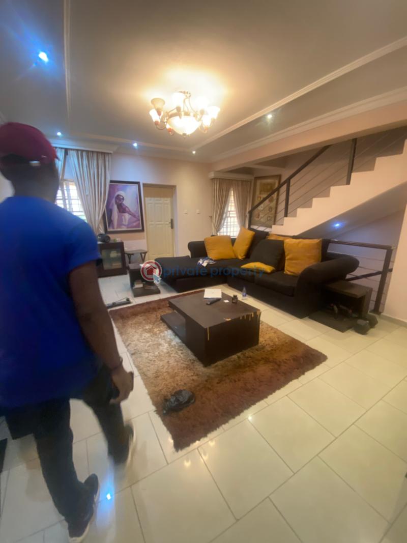 3 bedroom Terraced Duplex For Sale Wuye Abuja Phase 2  - 10