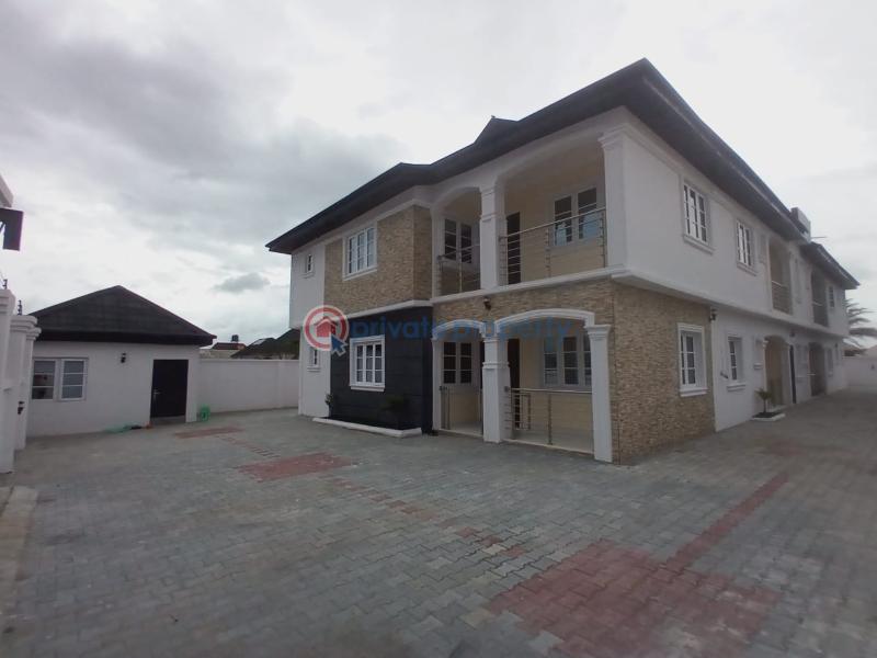 3 bedroom Flat & Apartment For Rent Igbojia Shapati Ibeju-Lekki Lagos - 0