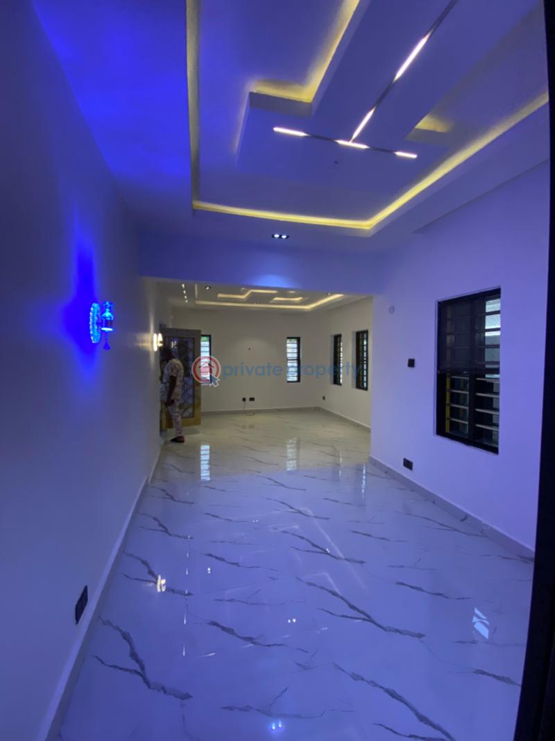 4 bedroom Bungalow For Sale Umunyeali Mbieri, Off Spibat Str. Owerri Owerri Imo - 21