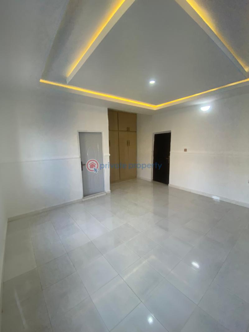 4 bedroom Detached Bungalow For Sale New Heaven Estate, Umuguma, Off World Bank Last Roundabout, Owerri West Lga.”, Imo State. Owerri Imo - 13