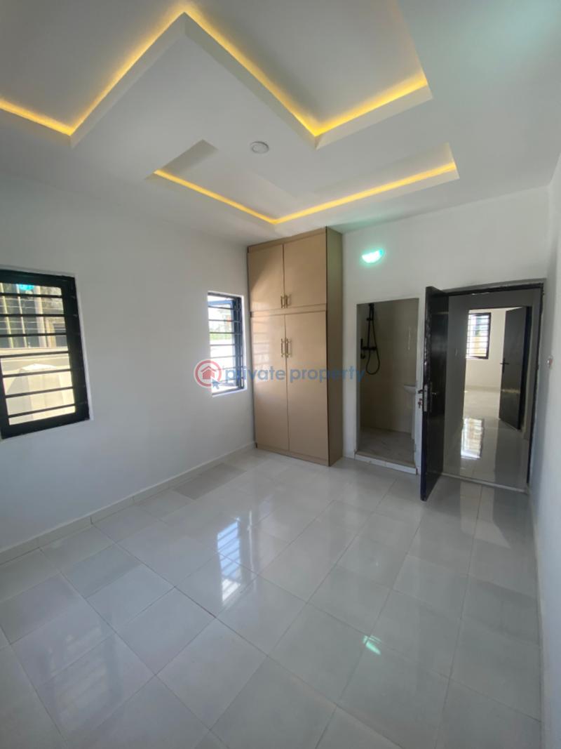 4 bedroom Detached Bungalow For Sale New Heaven Estate, Umuguma, Off World Bank Last Roundabout, Owerri West Lga.”, Imo State. Owerri Imo - 17