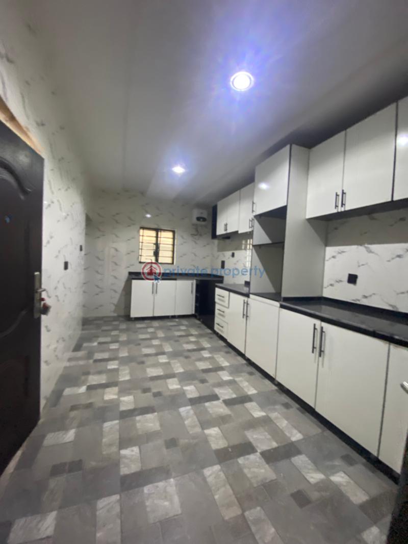 4 bedroom Bungalow For Sale Umunyeali Mbieri, Off Spibat Str. Owerri Owerri Imo - 10