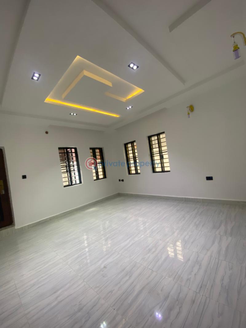 4 bedroom Bungalow For Sale Umunyeali Mbieri, Off Spibat Str. Owerri Owerri Imo - 14