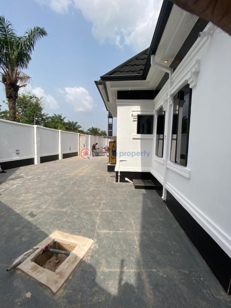 4 bedroom Bungalow For Sale Umunyeali Mbieri, Off Spibat Str. Owerri Owerri Imo - 4
