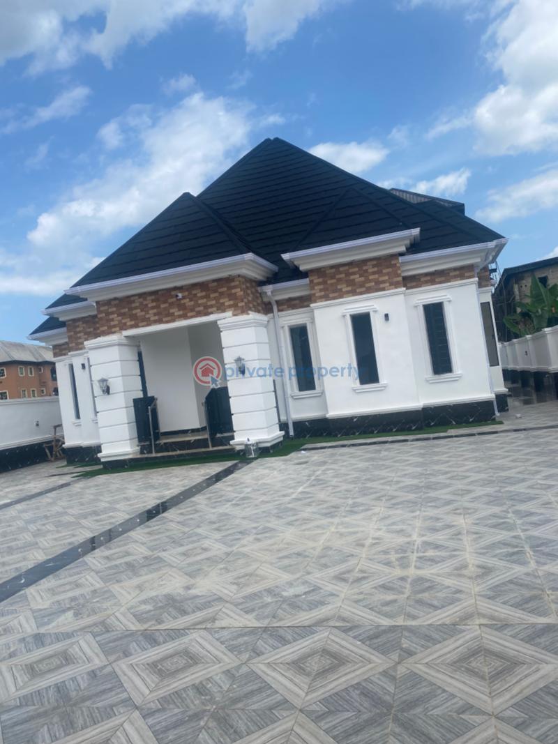 4 bedroom Detached Bungalow For Sale New Heaven Estate, Umuguma, Off World Bank Last Roundabout, Owerri West Lga.”, Imo State. Owerri Imo - 1