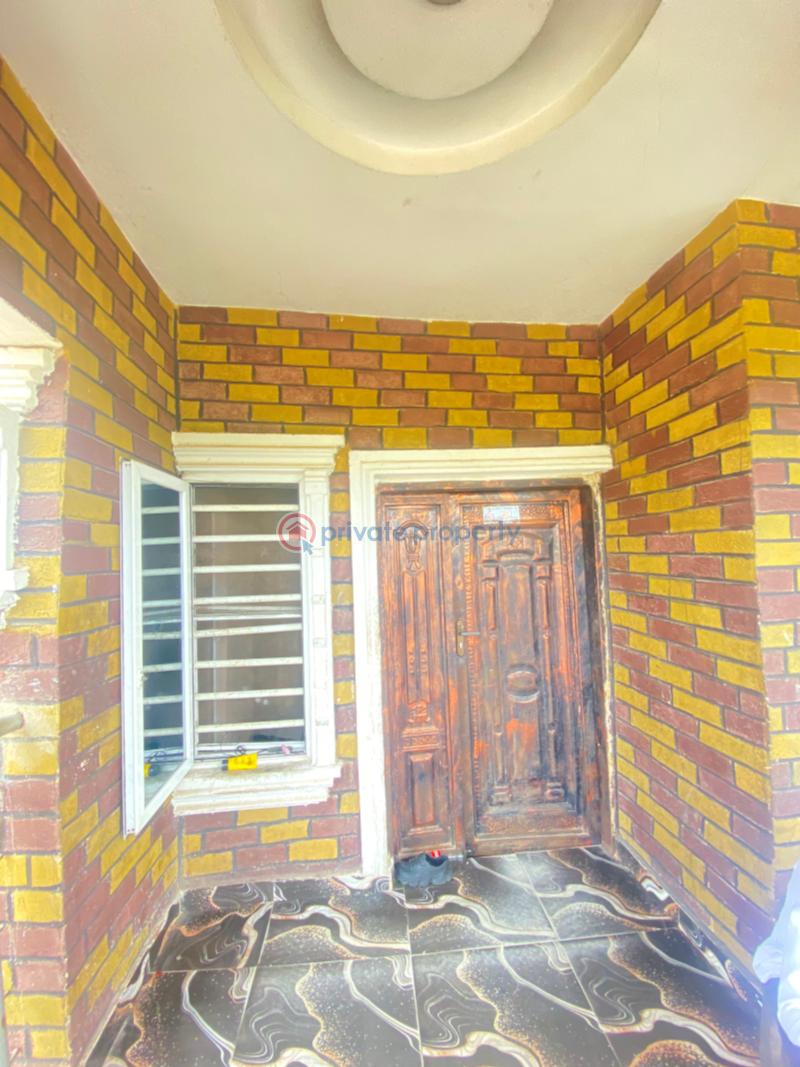 4 bedroom Detached Bungalow For Sale Irete By Catering Bus Stop Axis, Off Owerri Onitsha Rd, Owerri Owerri Imo - 8