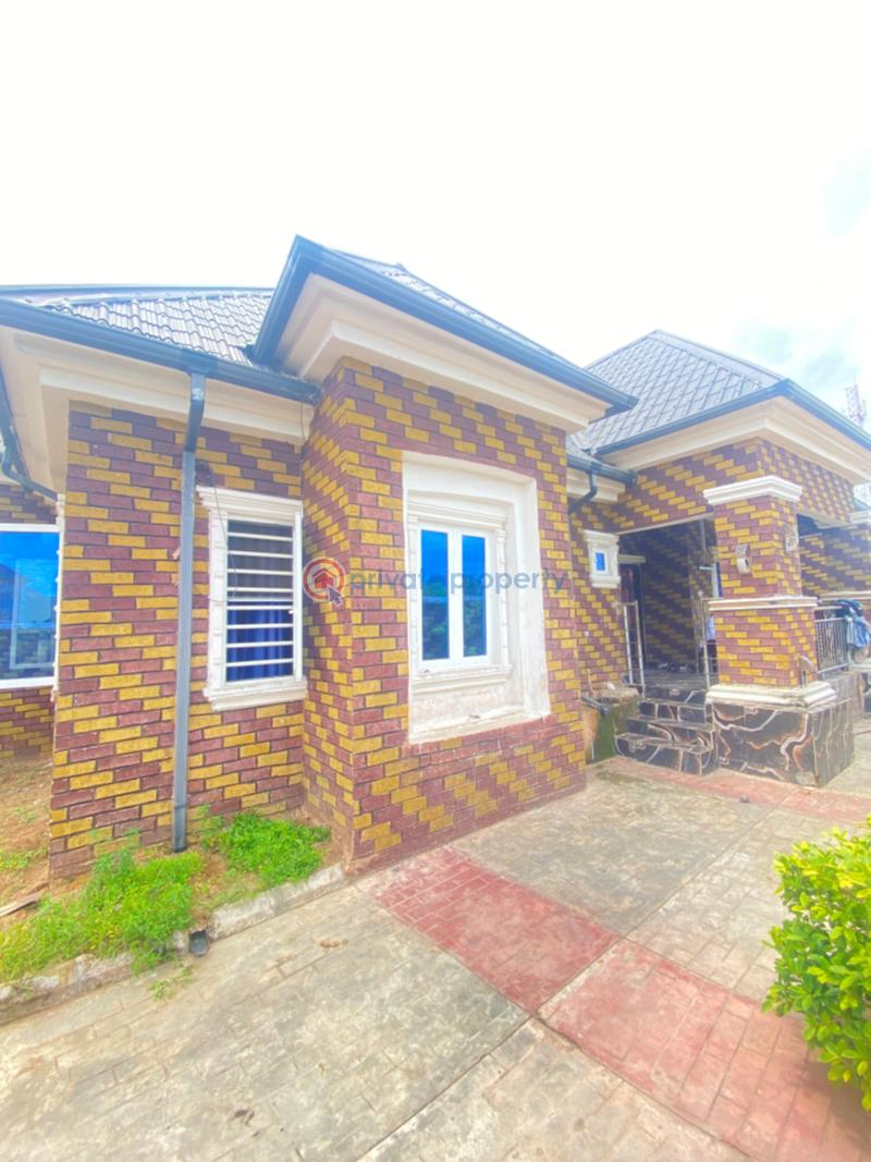 4 bedroom Detached Bungalow For Sale Irete By Catering Bus Stop Axis, Off Owerri Onitsha Rd, Owerri Owerri Imo - 2