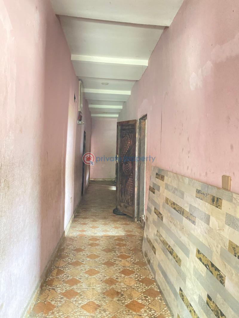 4 bedroom Detached Bungalow For Sale Irete By Catering Bus Stop Axis, Off Owerri Onitsha Rd, Owerri Owerri Imo - 14