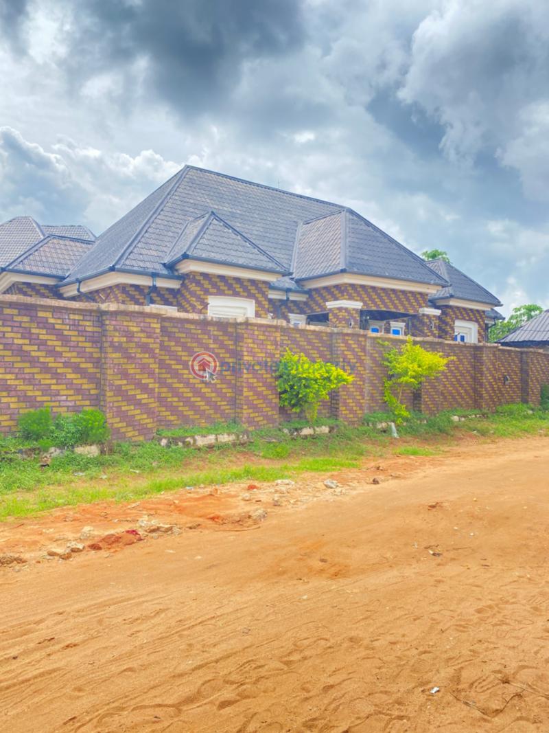4 bedroom Detached Bungalow For Sale Irete By Catering Bus Stop Axis, Off Owerri Onitsha Rd, Owerri Owerri Imo - 16