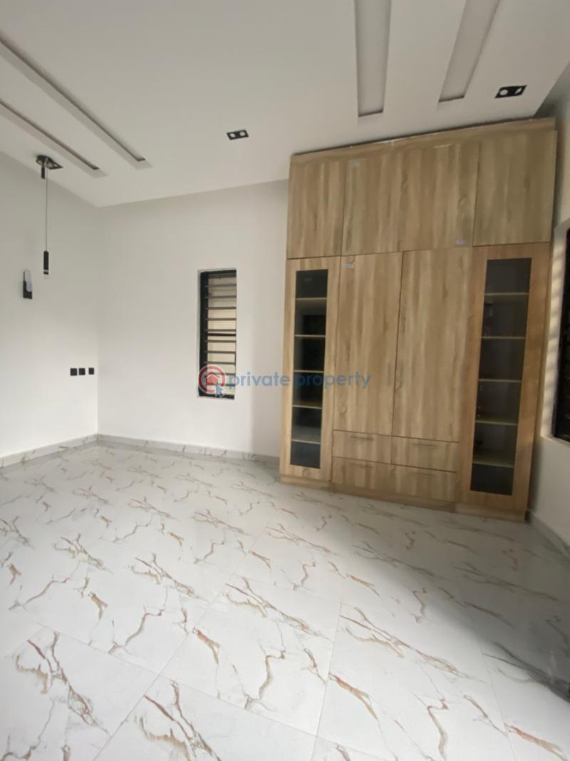 4 bedroom Detached Duplex For Sale California Street, Umuodu Mbieri, Owerri. Owerri Imo - 8