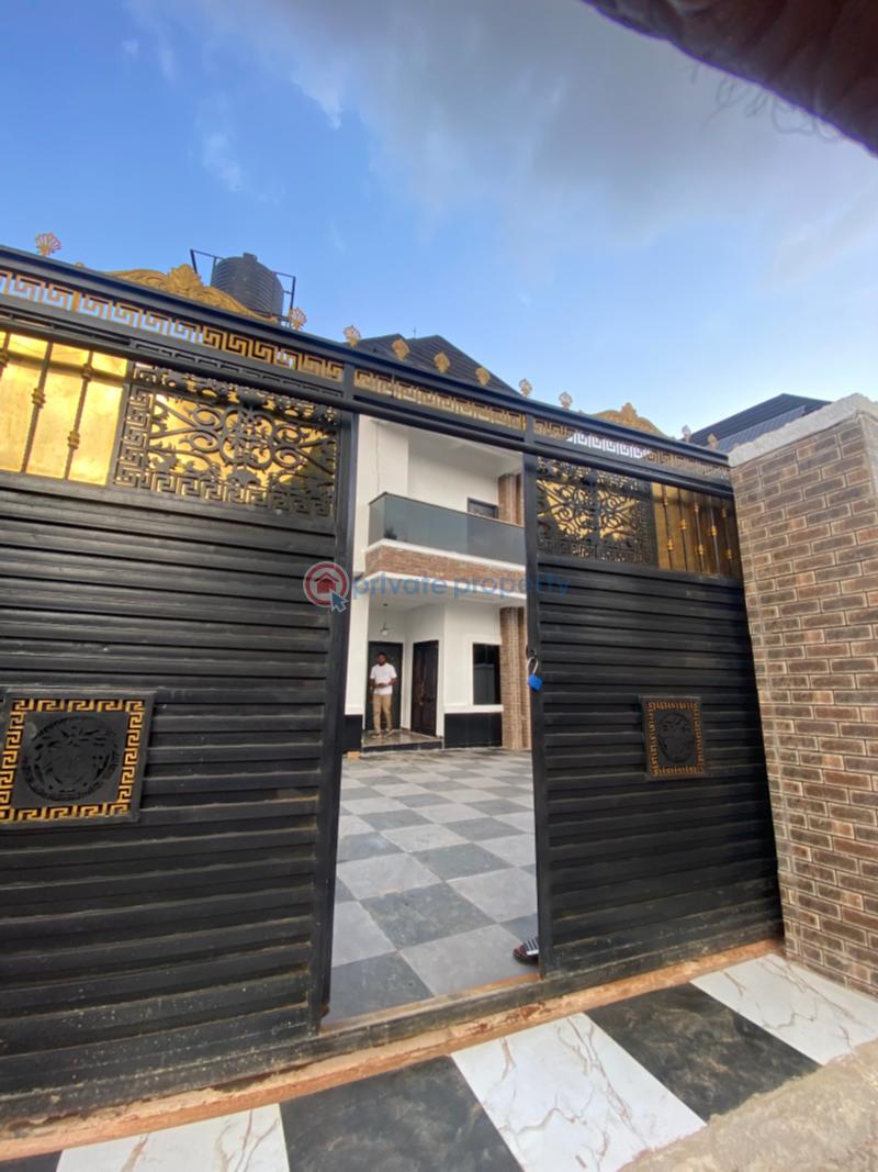 4 bedroom Detached Duplex For Sale California Street, Umuodu Mbieri, Owerri. Owerri Imo - 4