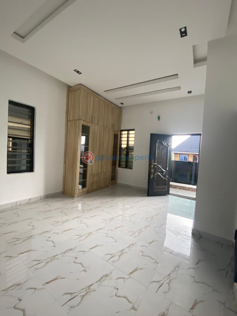 4 bedroom Detached Duplex For Sale California Street, Umuodu Mbieri, Owerri. Owerri Imo - 9