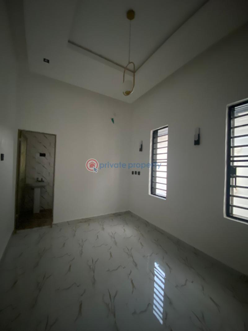 4 bedroom Detached Duplex For Sale California Street, Umuodu Mbieri, Owerri. Owerri Imo - 12