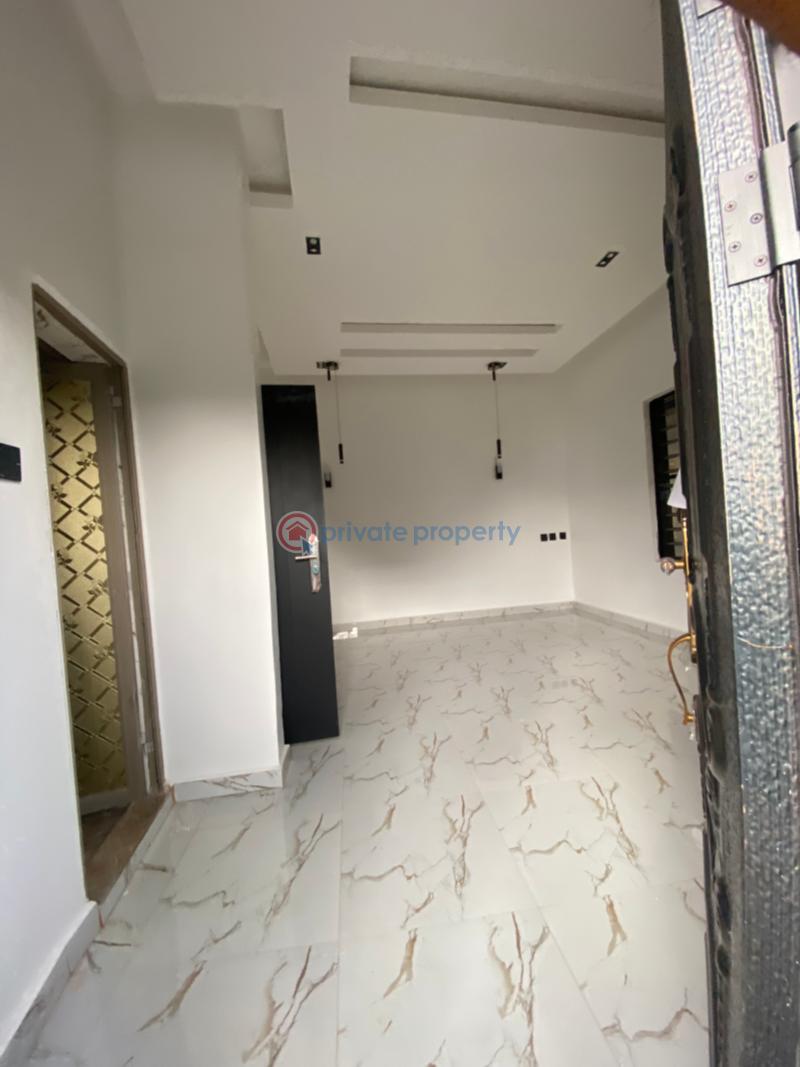 4 bedroom Detached Duplex For Sale California Street, Umuodu Mbieri, Owerri. Owerri Imo - 6