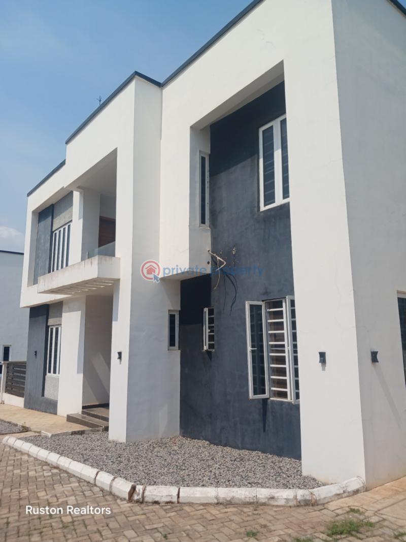 4 bedroom Duplex For Sale Carlton Gate Estate Akobo Ibadan Oyo - 0