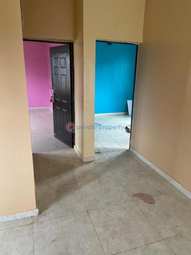 For sale 4 bedroom Duplex High Castle Estate, P&t Boystown, Ipaja