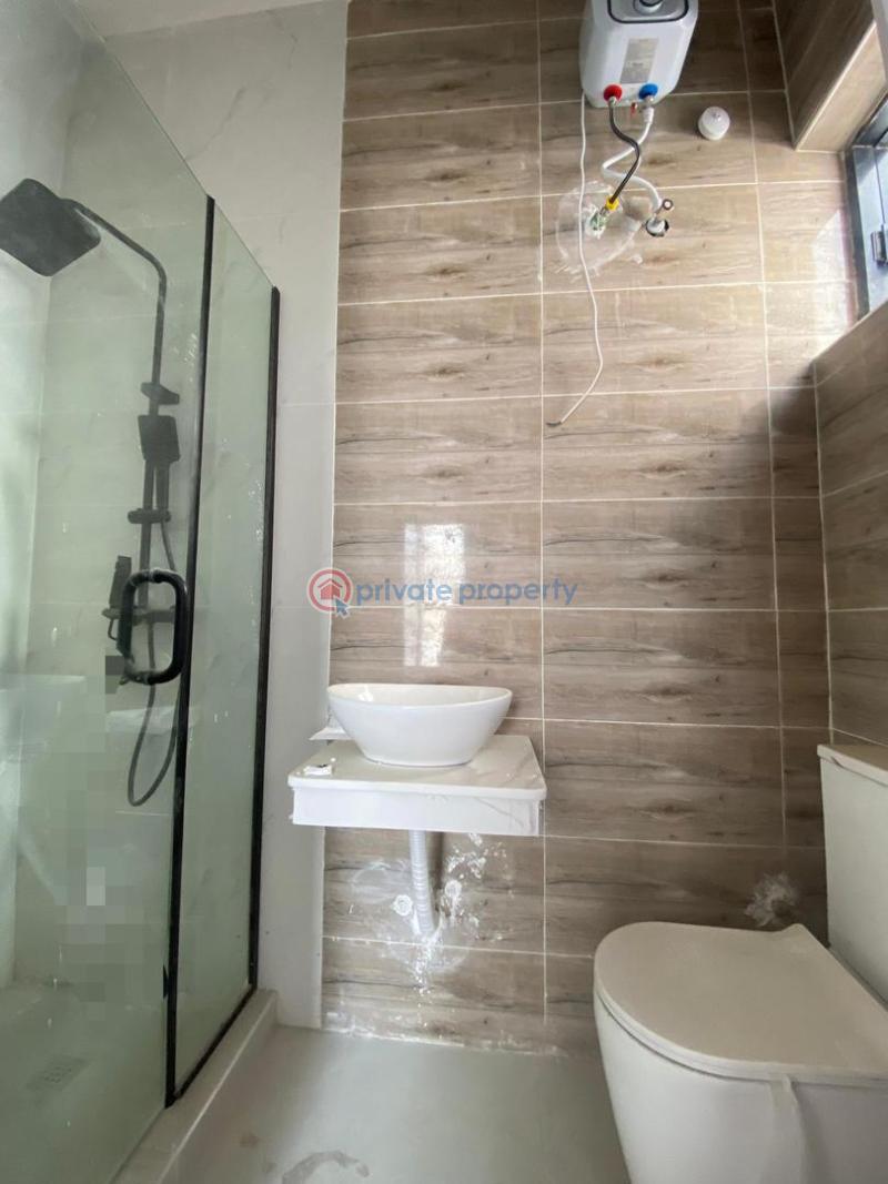 4 bedroom Detached Duplex For Sale Chevron Toll Gate Lekki Lagos - 9