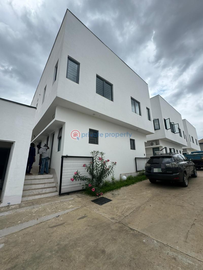 4 bedroom Detached Duplex For Sale Agege Lagos - 1