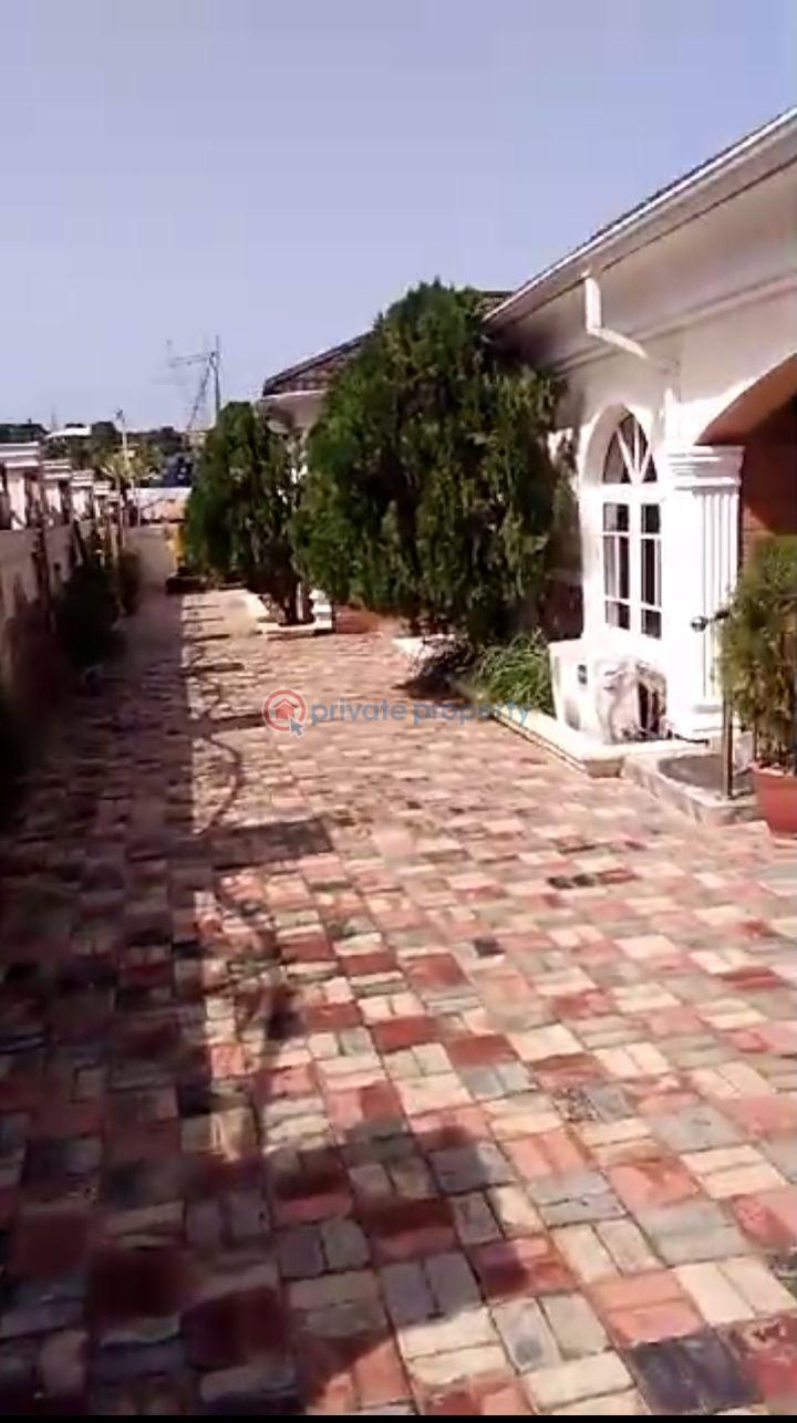 4 bedroom Detached Bungalow For Sale Panseke Estate Abeokuta Ogun - 7